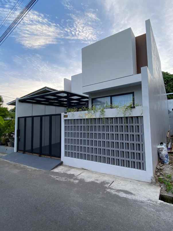 dijual rumah baturetno kec banguntapan