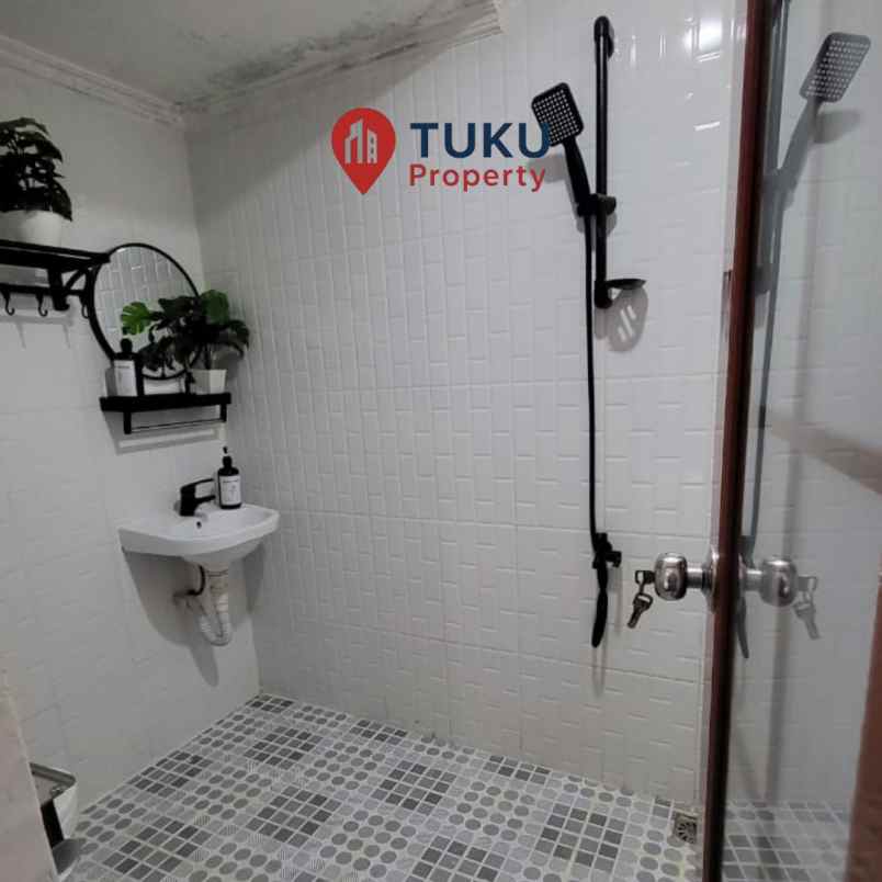 dijual rumah benda barat pamulang