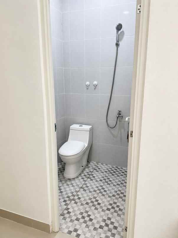 dijual rumah boulevard hijau khi