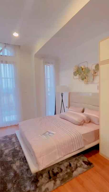 dijual rumah buaran serpong