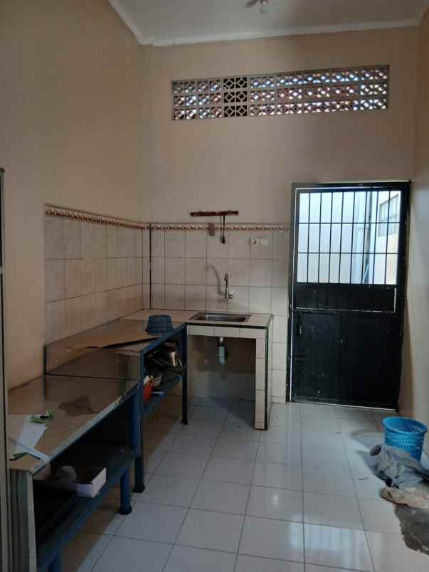 dijual rumah bukit kencana