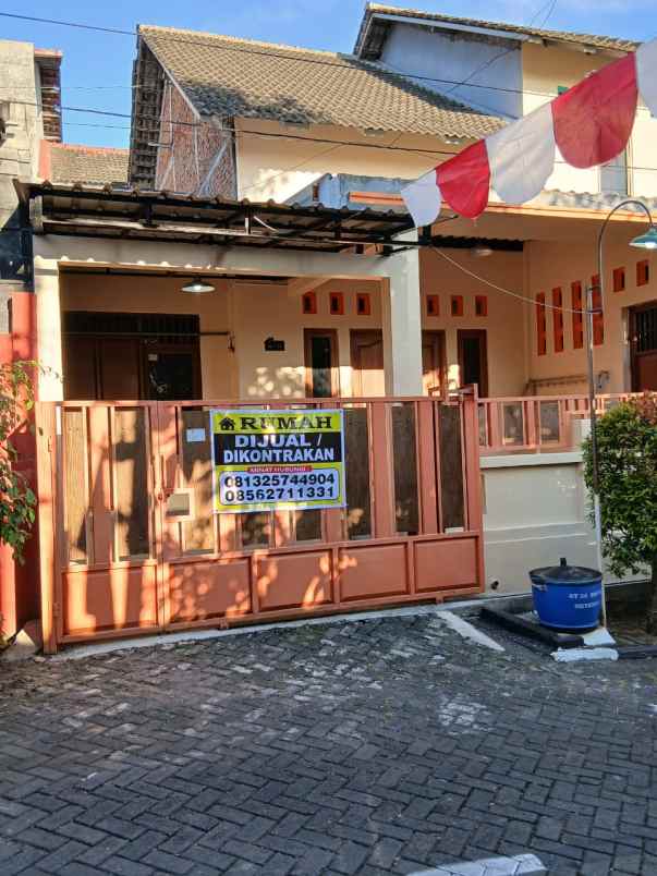 dijual rumah bukit kencana