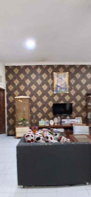 dijual rumah bumi wanamukti