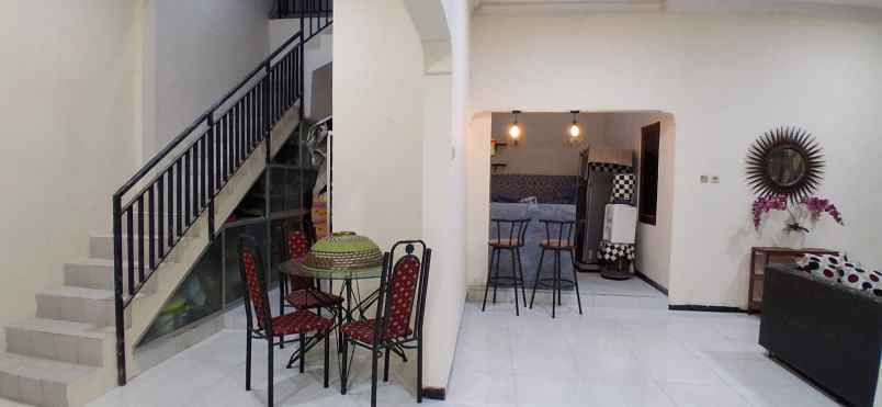 dijual rumah bumi wanamukti