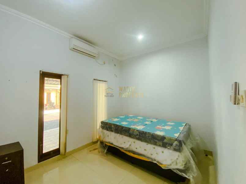 dijual rumah caturtunggal