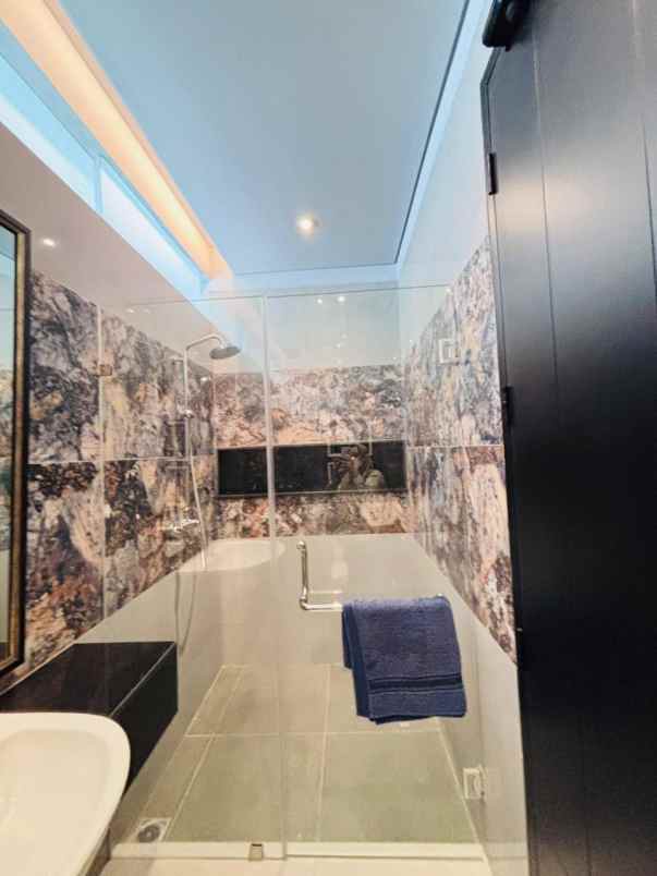 dijual rumah cebongan
