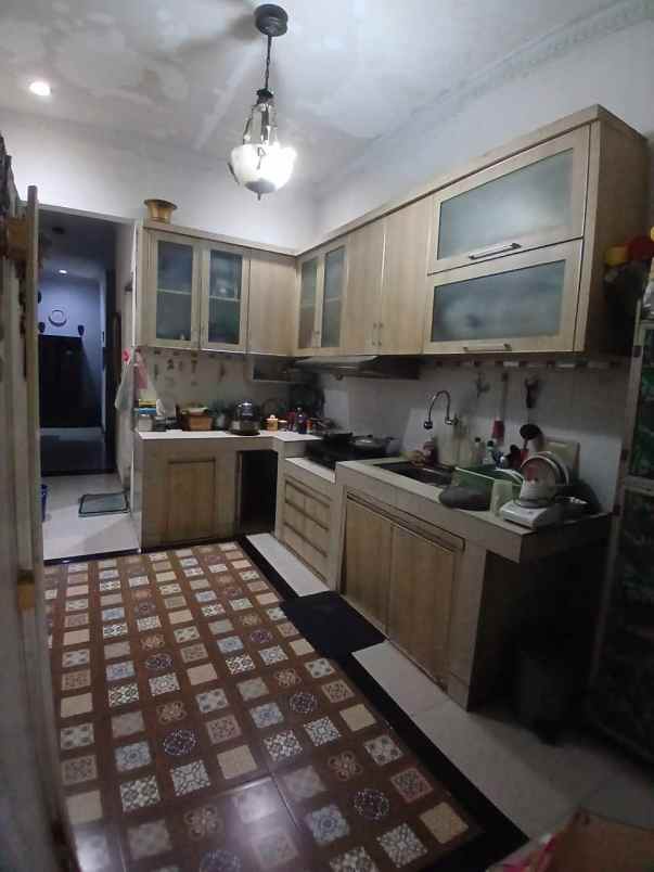 dijual rumah ceger cipayung jakarta timur