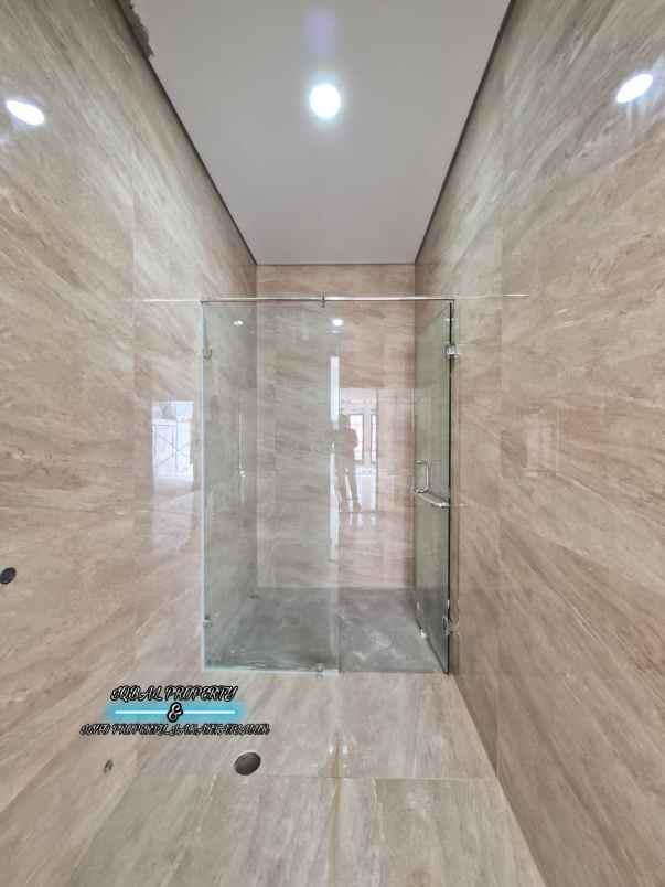 dijual rumah cempaka putih tengah