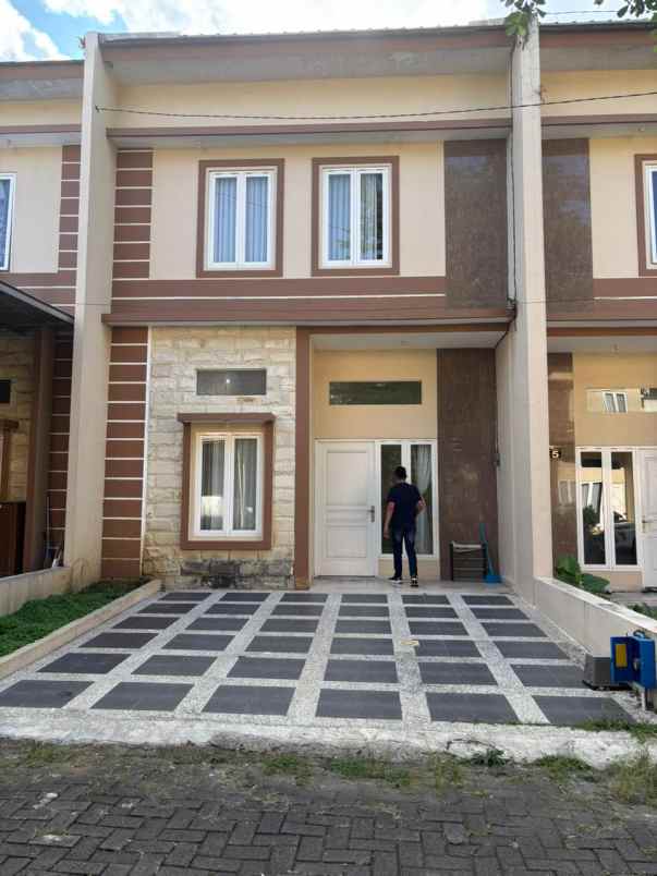dijual rumah cengger ayam lowokwaru