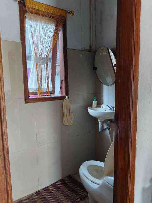 dijual rumah cipayung