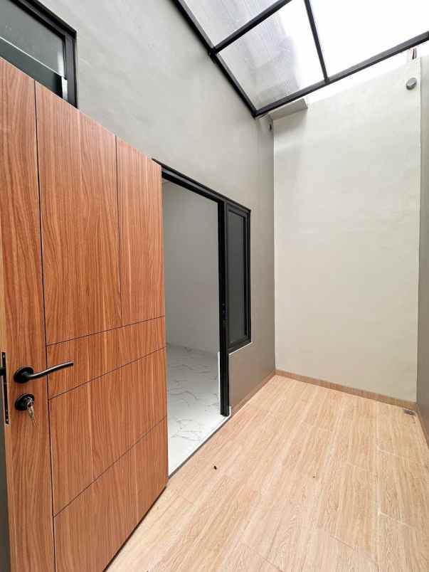 dijual rumah cipinang jaya