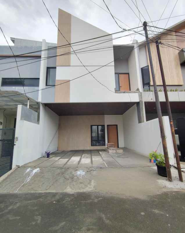 dijual rumah cipinang jaya