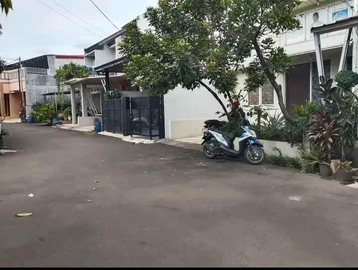 dijual rumah ciputat