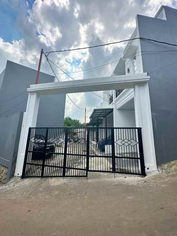 dijual rumah ciracas