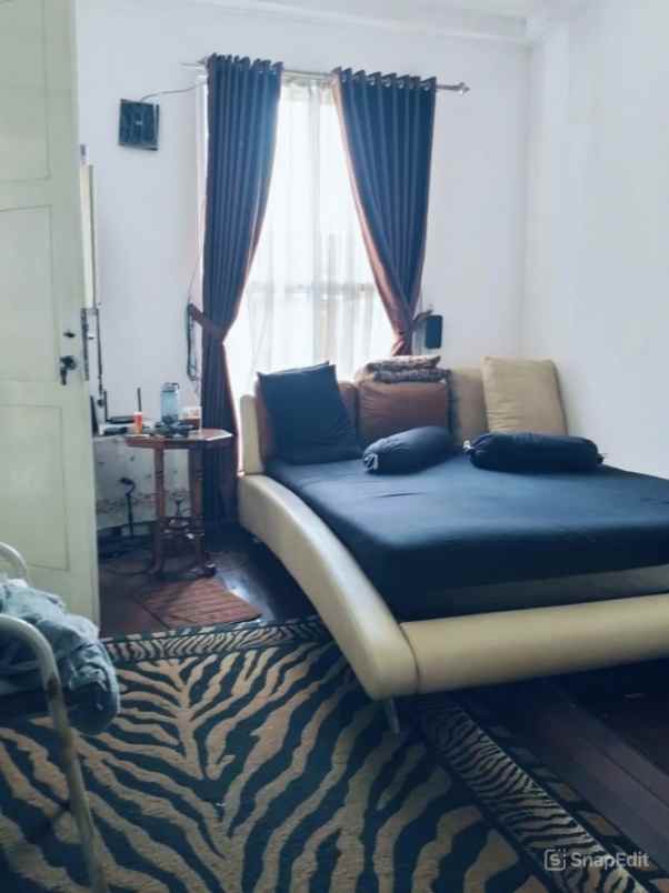 dijual rumah cirendeu ciputat timur