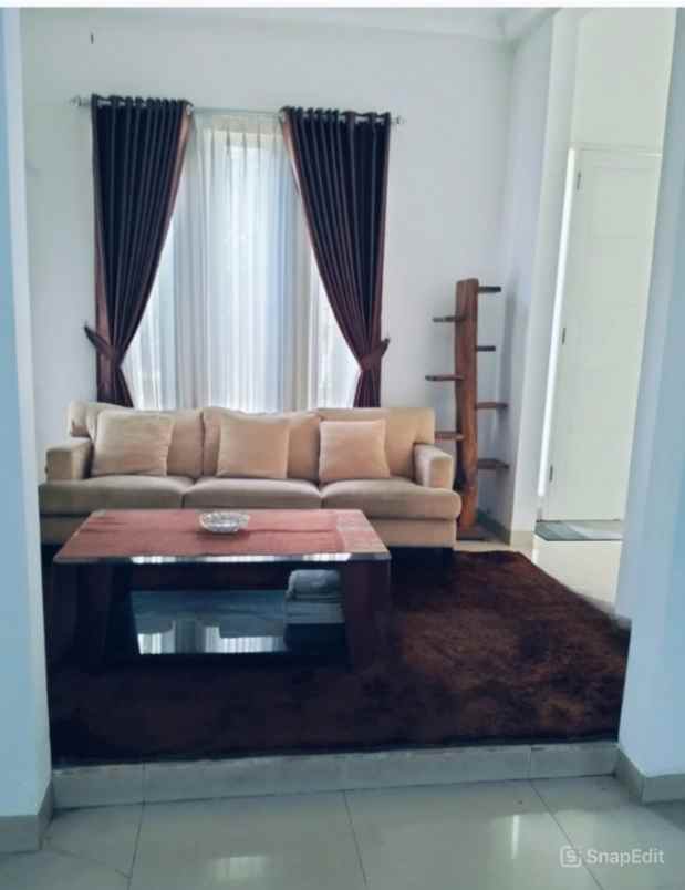 dijual rumah cirendeu ciputat timur