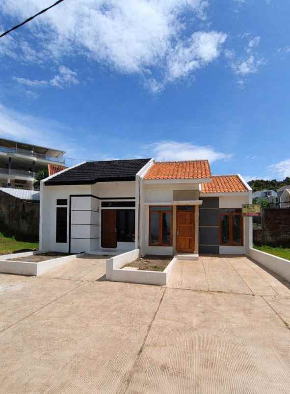 dijual rumah ciwaru cilengkrang bandung