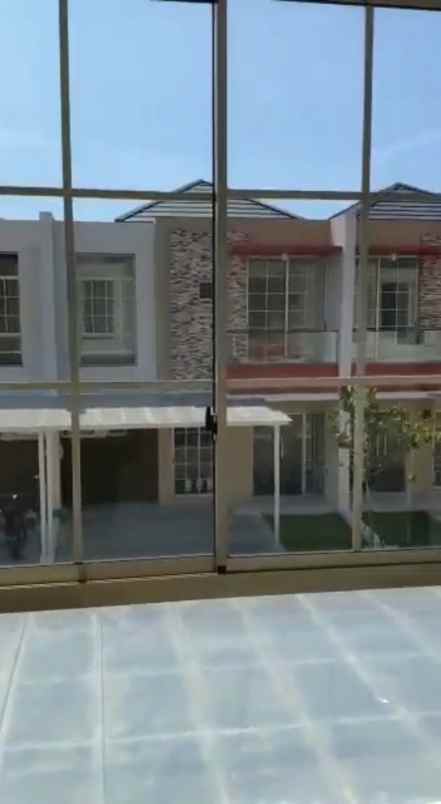 dijual rumah cluster arcadia pik2