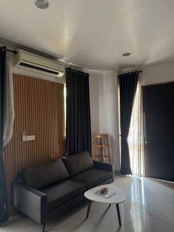 dijual rumah cluster atlanta pik2
