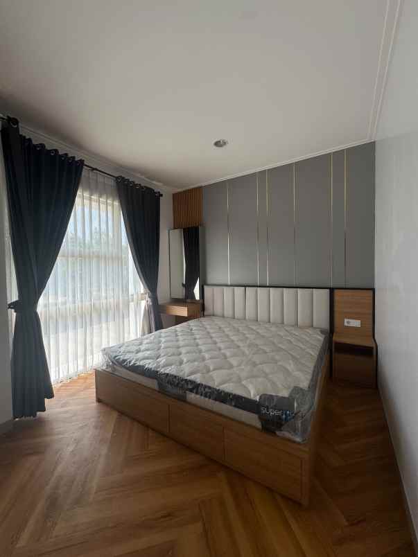 dijual rumah cluster atlanta pik2