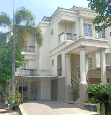 dijual rumah cluster gading grande