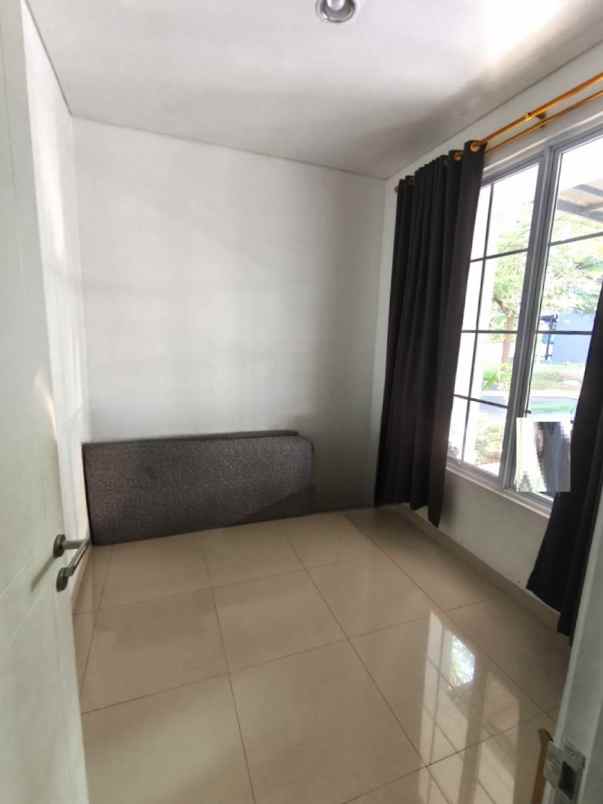 dijual rumah cluster la seine jgc