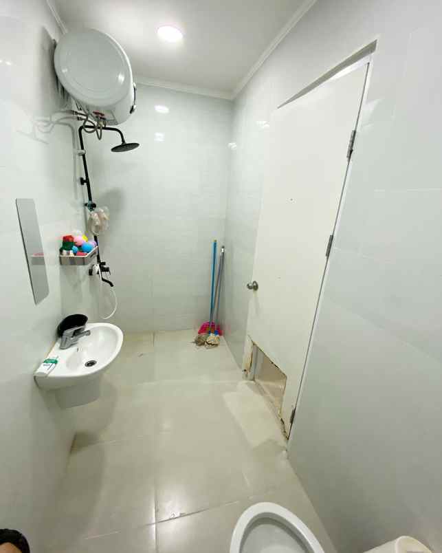 dijual rumah cluster latigo village by