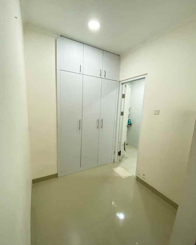 dijual rumah cluster latigo village by