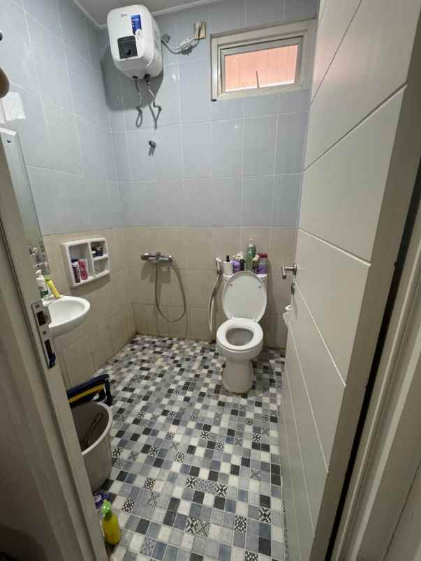 dijual rumah cluster lavesh harapan