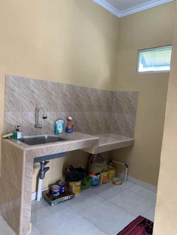 dijual rumah cluster madrid mutiara