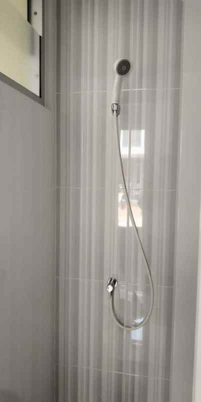 dijual rumah cluster malibu village