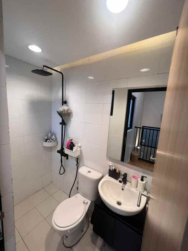 dijual rumah cluster o2 grand wisata