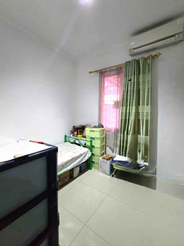 dijual rumah cluster thames jgc jakarta