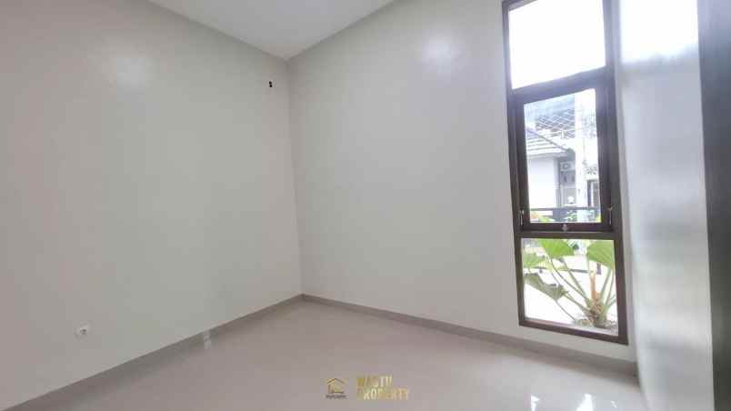 dijual rumah condong catur