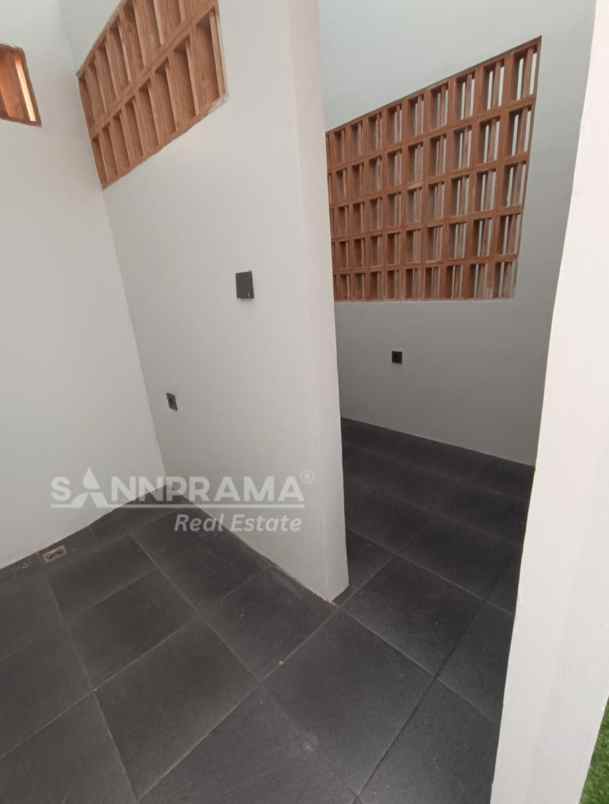 dijual rumah curug bojongsari depok