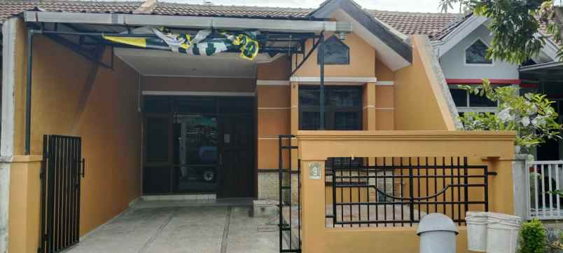 dijual rumah daerah cijerah