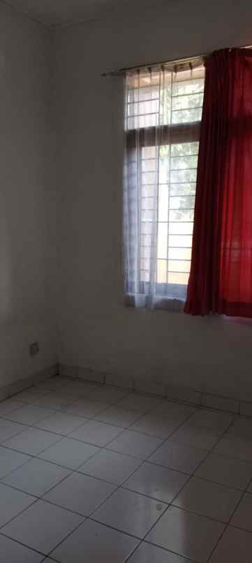 dijual rumah daerah cijerah