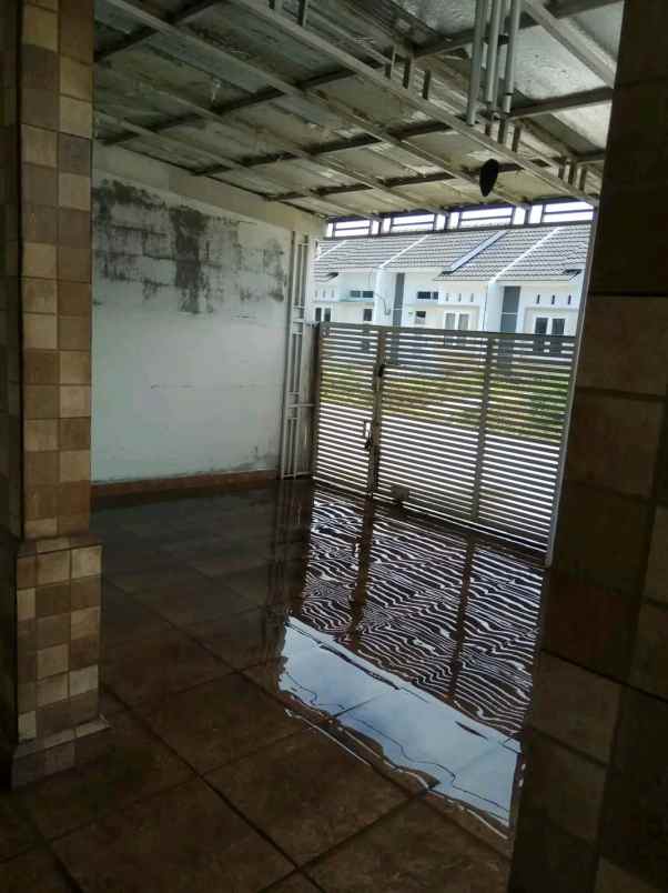 dijual rumah daerah cikampek karawang