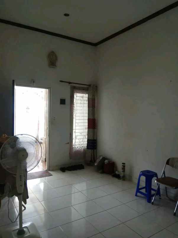 dijual rumah daerah cikampek karawang