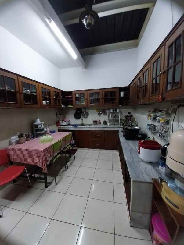 dijual rumah dakota