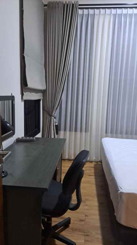 dijual rumah darmo sentosa raya jajar