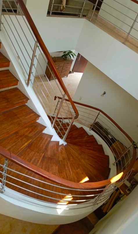 dijual rumah de latinos the green bsd
