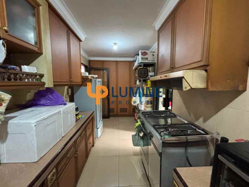 dijual rumah demangan baru caturtunggal