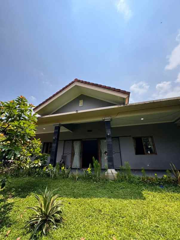 dijual rumah desa bojong