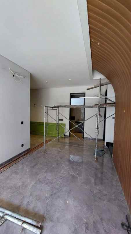 dijual rumah dharmahusada