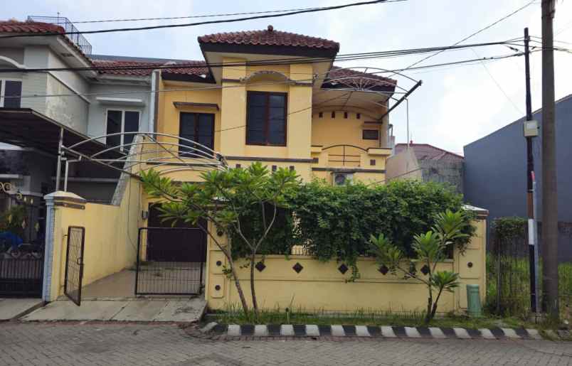 dijual rumah dharmahusada mas