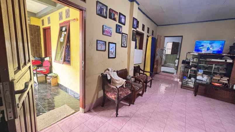 dijual rumah di gg gelatik dekat sman 1 purwakarta