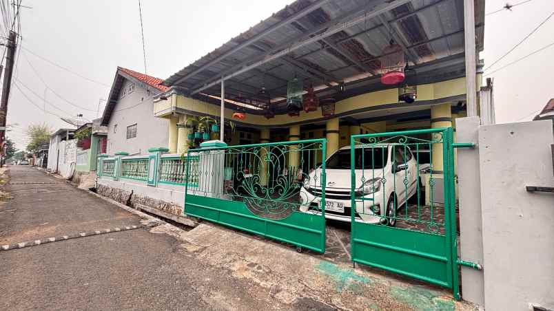 dijual rumah di gg gelatik dekat sman 1 purwakarta