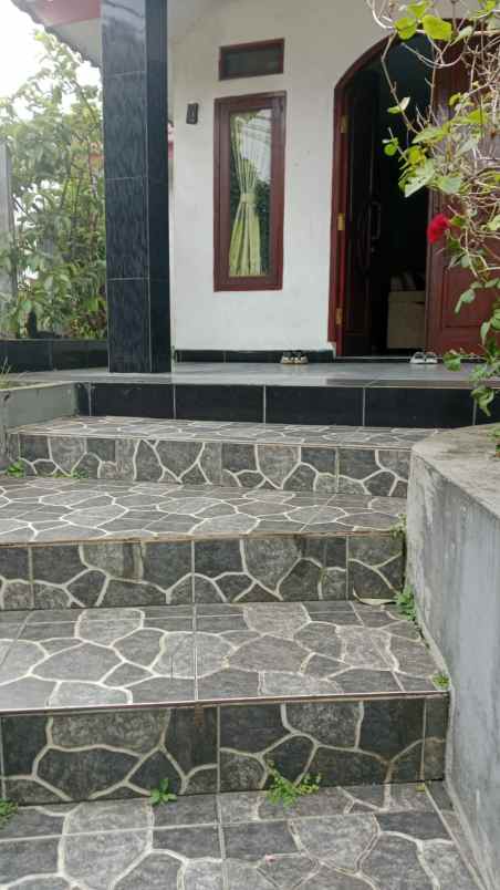 dijual rumah dijual rumah di kp