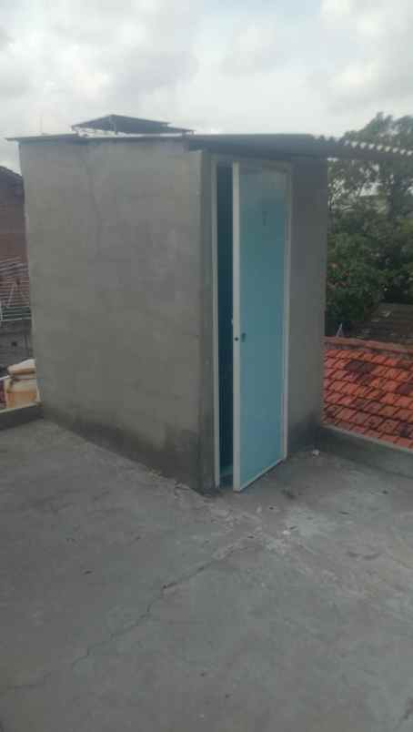 dijual rumah dijual rumah di ploso gang